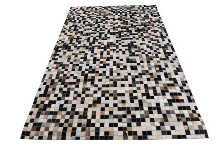 5' x 7' 10 Cowhide Leather Rug