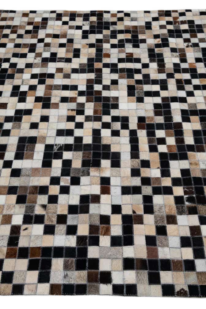 5' x 7' 10 Cowhide Leather Rug