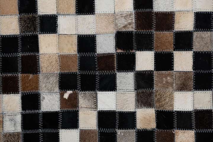 5' x 7' 10 Cowhide Leather Rug