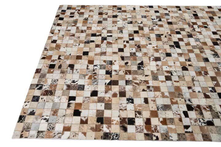 5' 1 x 8' Cowhide Leather Rug