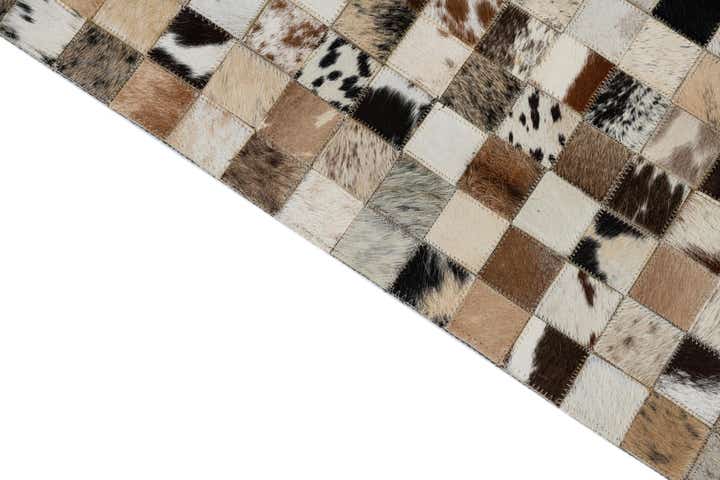5' 1 x 8' Cowhide Leather Rug
