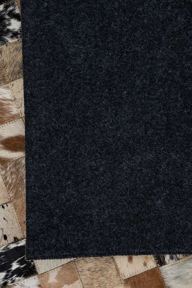 5' 1 x 8' Cowhide Leather Rug