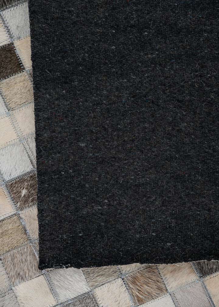 5' x 8' Cowhide Leather Rug
