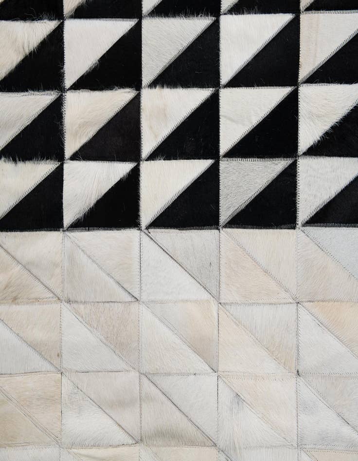 Detail image of 5' x 7' 10 Cowhide Leather Rug