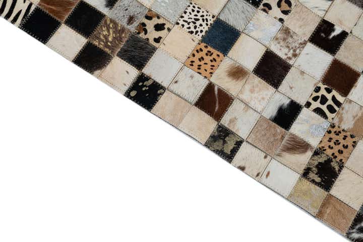5' 1 x 8' Cowhide Leather Rug