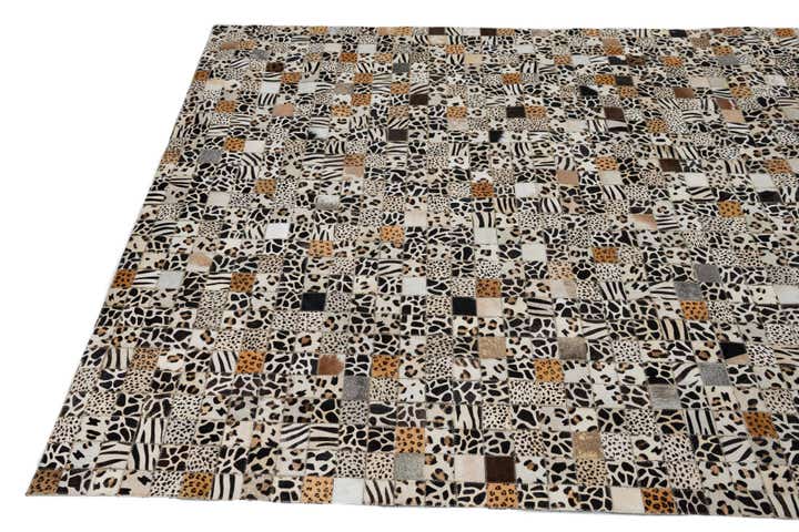 5' x 8' Cowhide Leather Rug