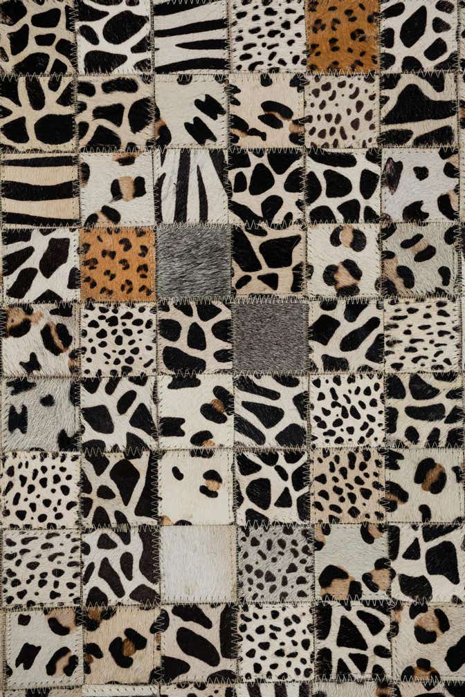 5' x 8' Cowhide Leather Rug