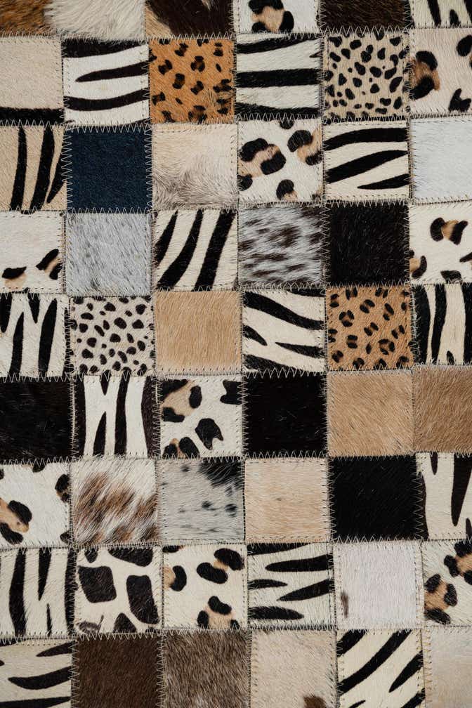 5' x 8' Cowhide Leather Rug