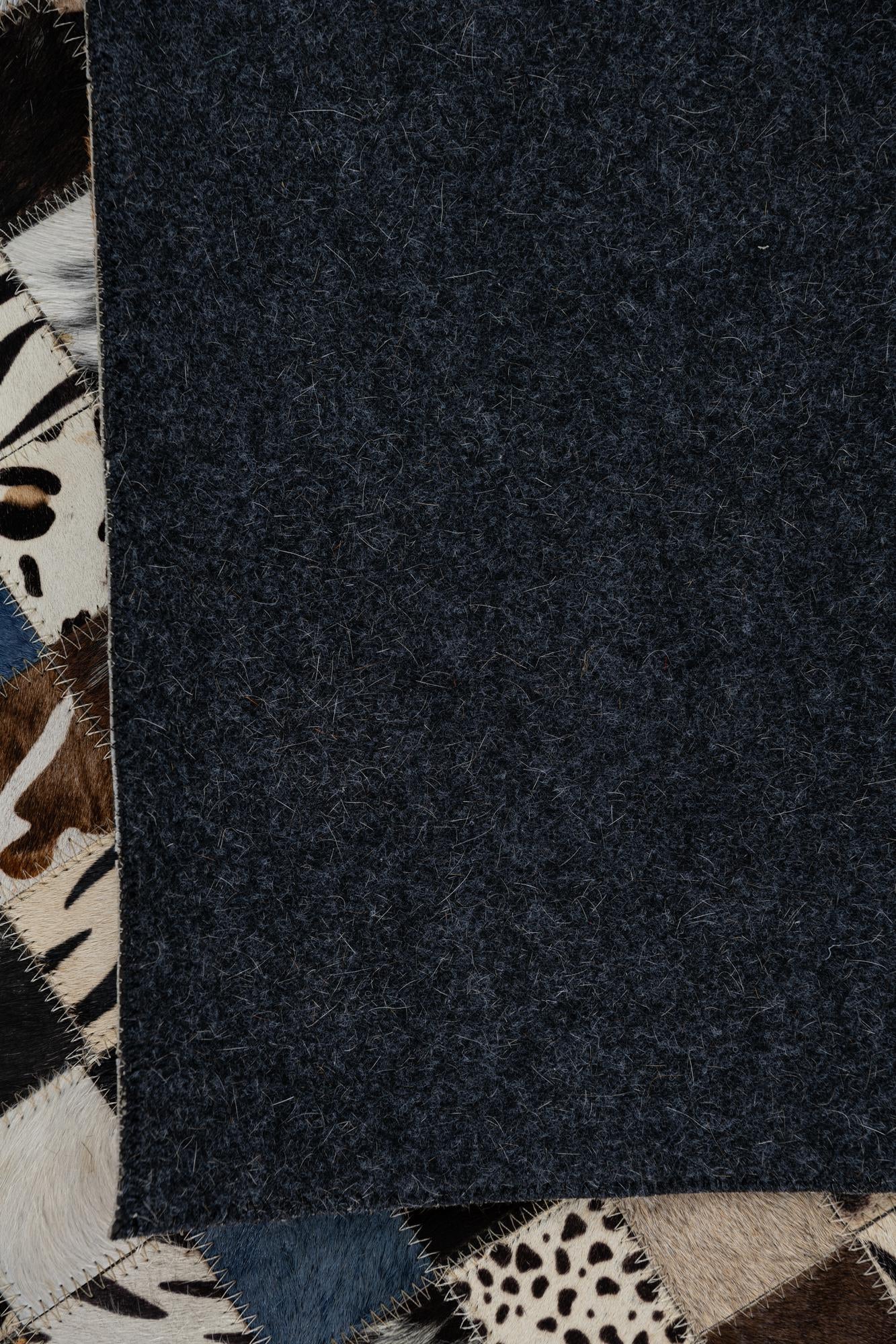 5' x 8' Cowhide Leather Rug