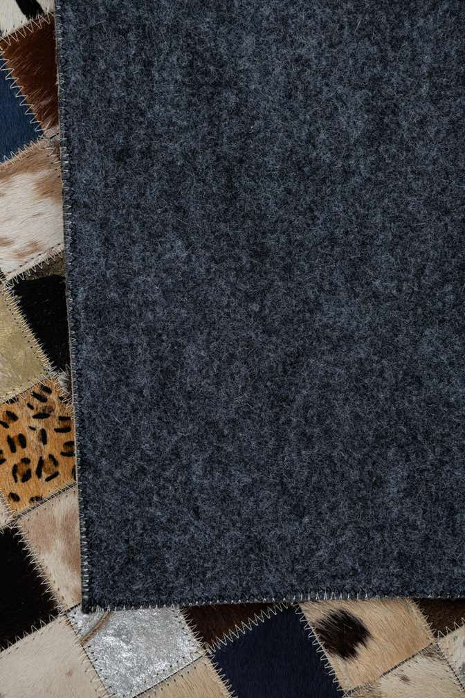 5' x 7' 10 Cowhide Leather Rug