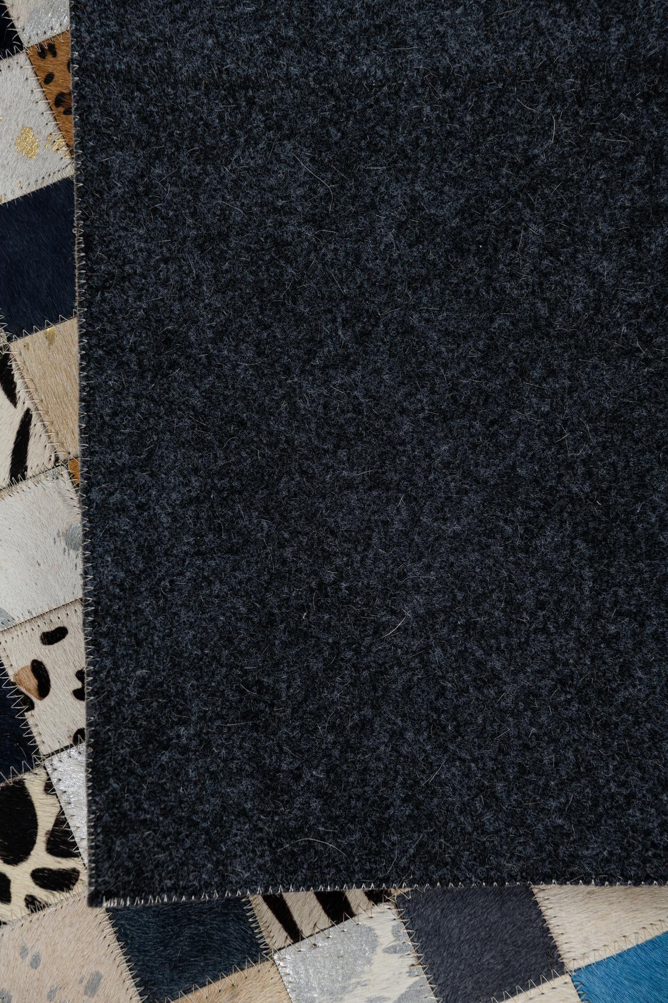 5' x 8' Cowhide Leather Rug