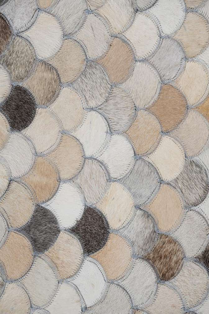 5' x 7' 10 Cowhide Leather Rug