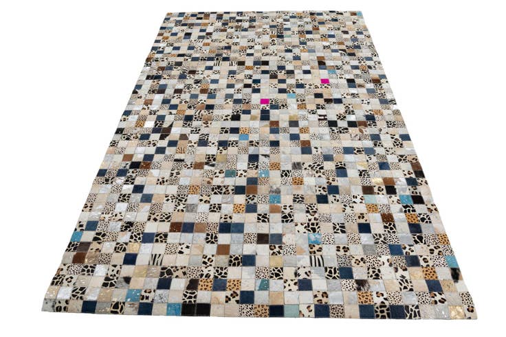 Detailansicht von 150cm x 245cm Cowhide Leather Teppich
