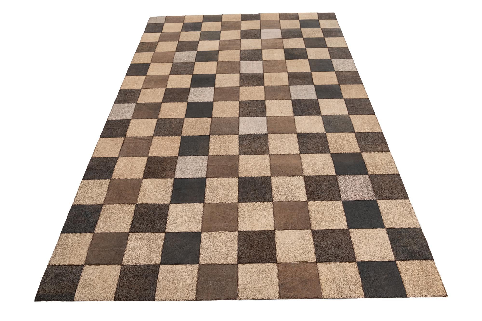 5' x 7' 10 Cowhide Leather Rug