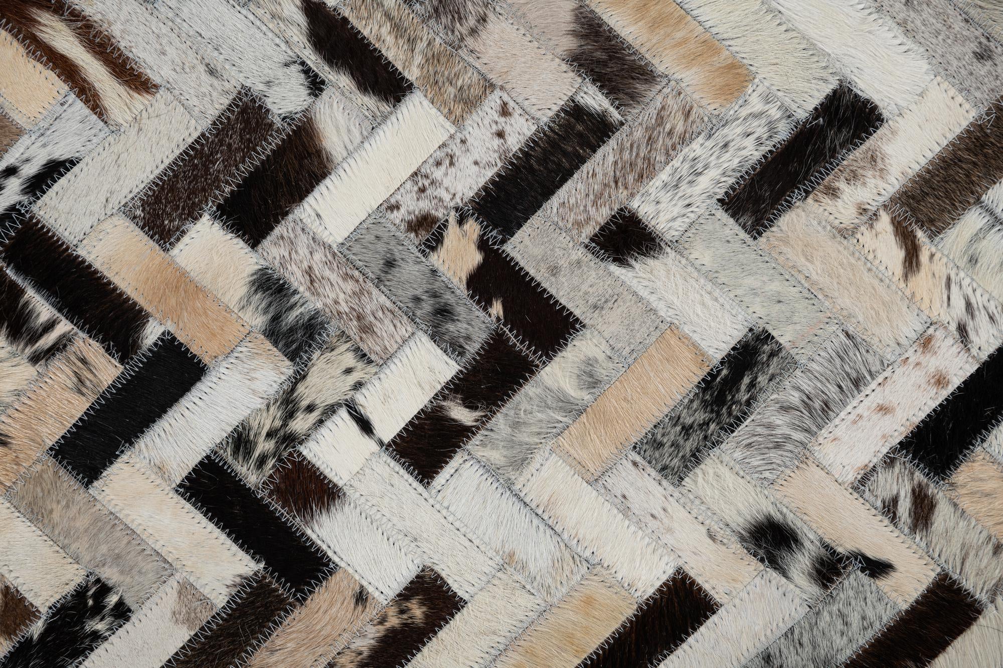5' x 7' 7 Cowhide Leather Rug