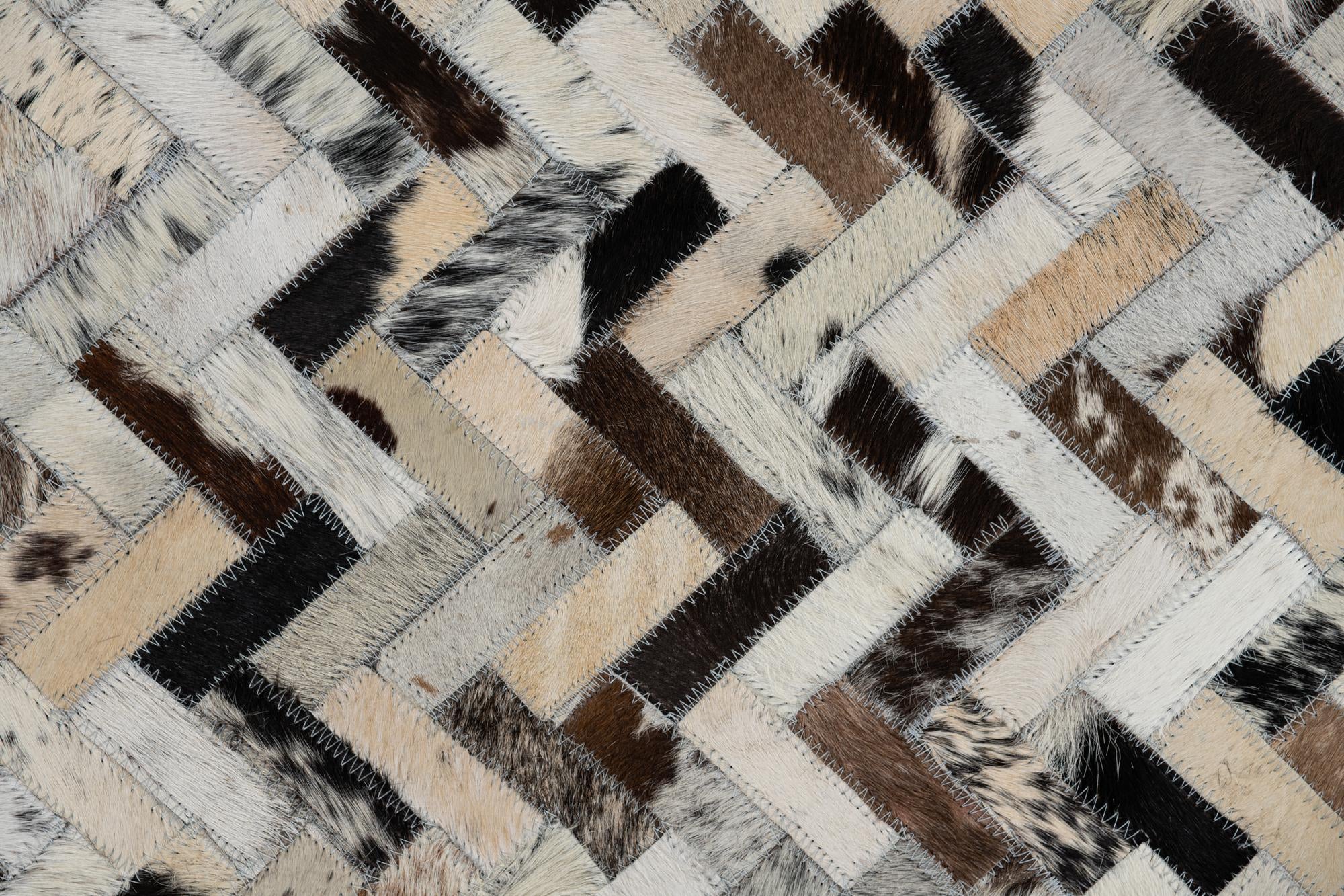 5' x 7' 7 Cowhide Leather Rug