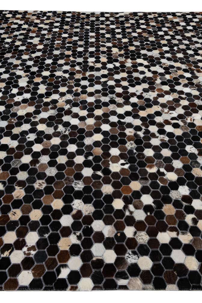 8' x 9' 10 Cowhide Leather Rug