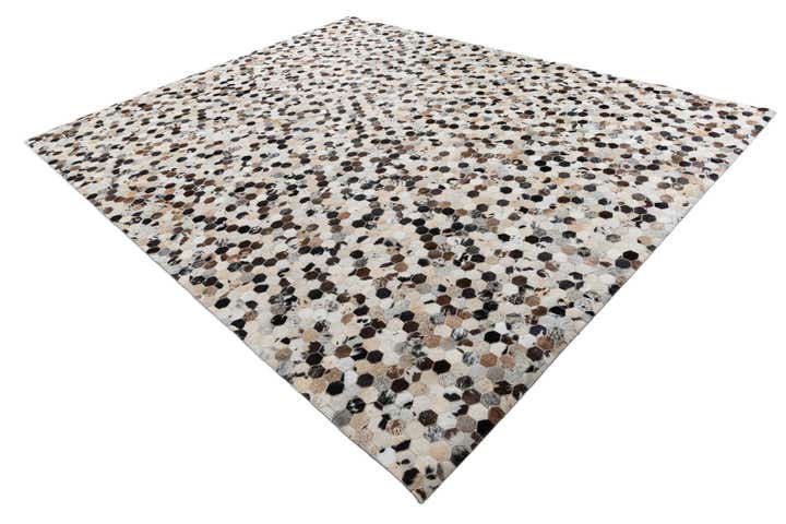8' 1 x 10' Cowhide Leather Rug