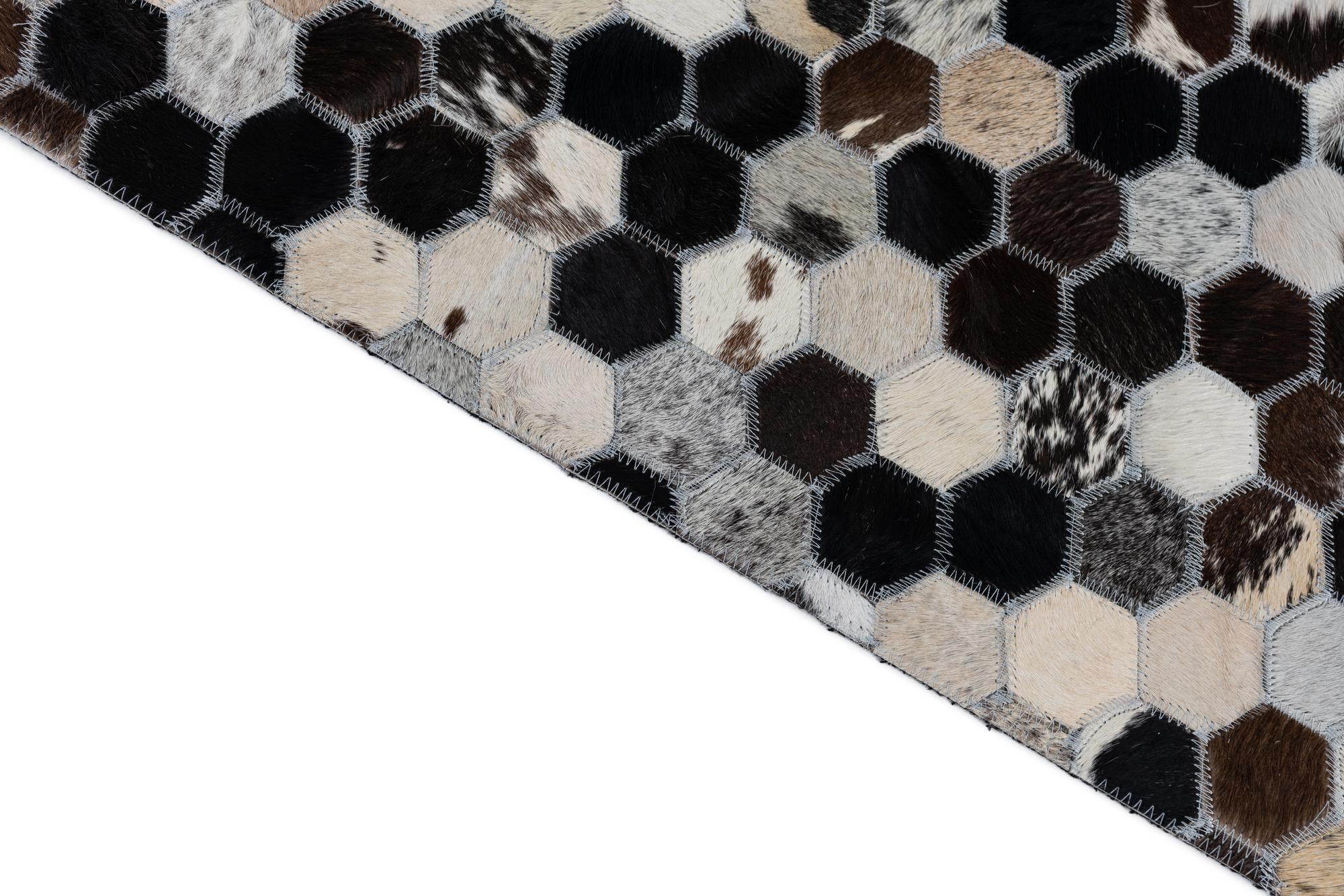 8' 1 x 10' Cowhide Leather Rug