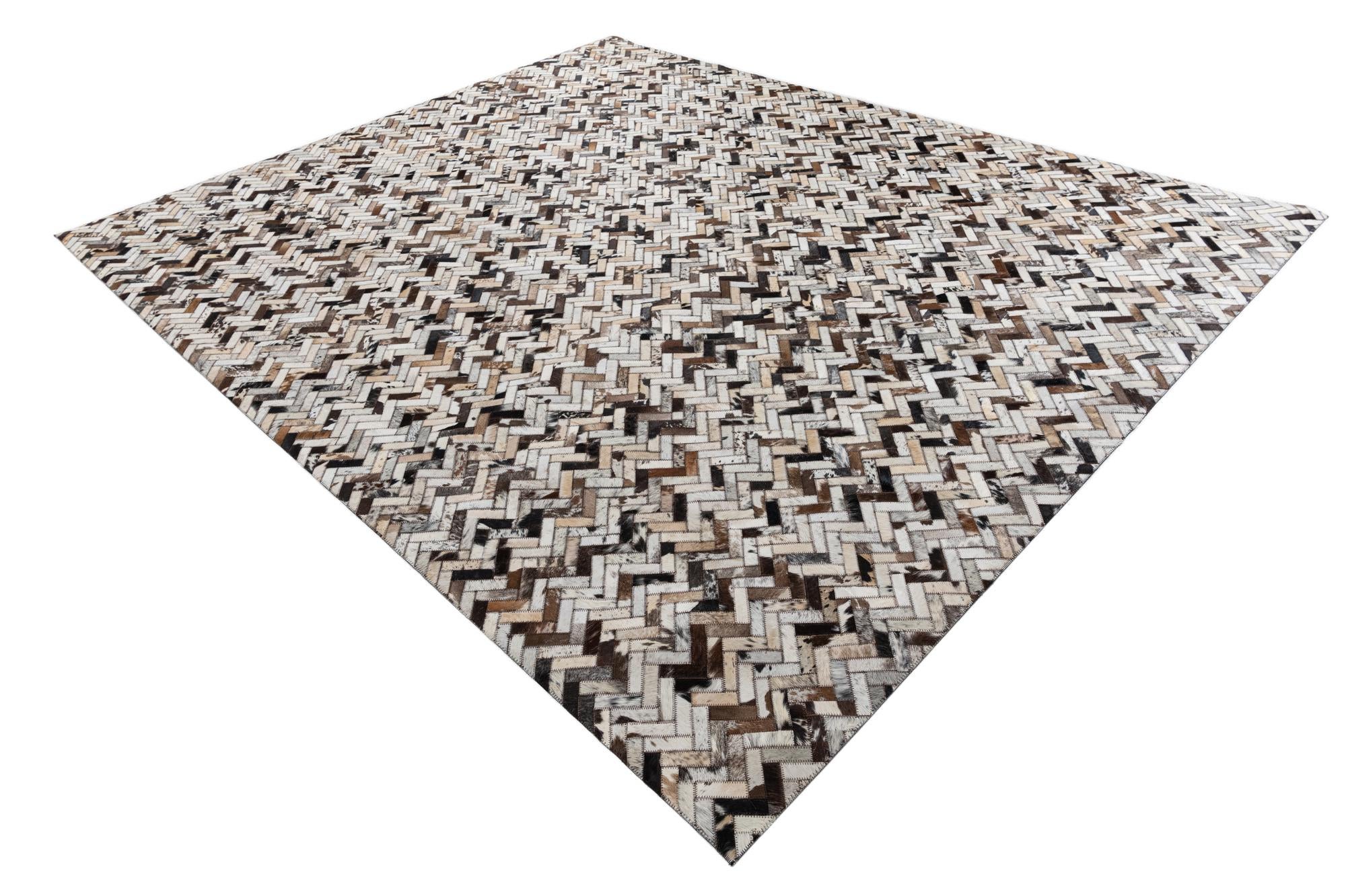 8' 2 x 10' Cowhide Leather Rug