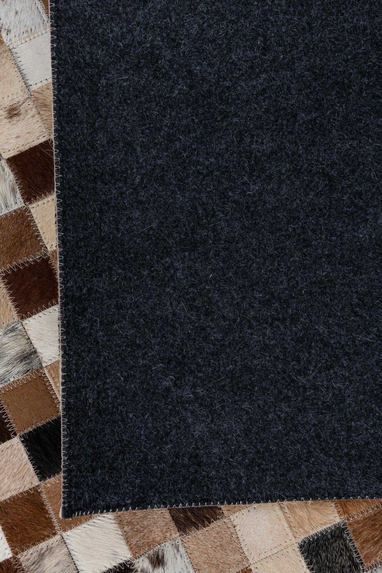 8' x 9' 10 Cowhide Leather Rug