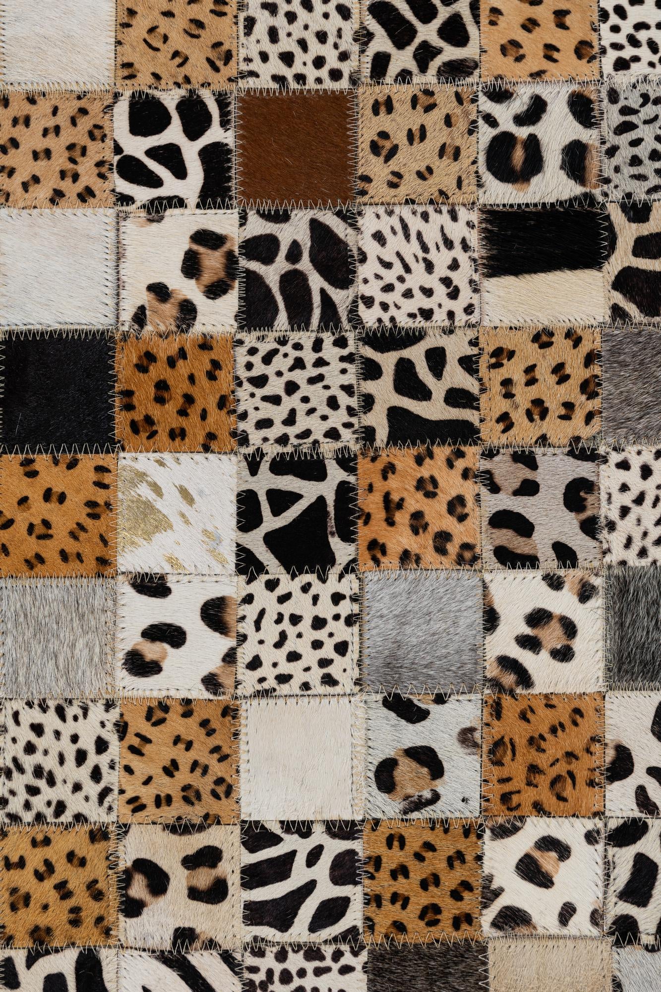 8' 2 x 10' Cowhide Leather Rug
