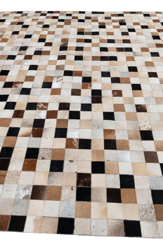 8' 1 x 10' Cowhide Leather Rug