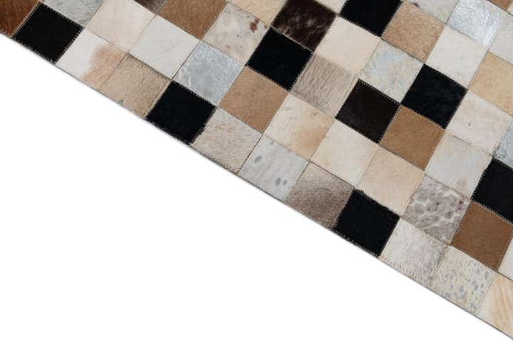 8' 1 x 10' Cowhide Leather Rug
