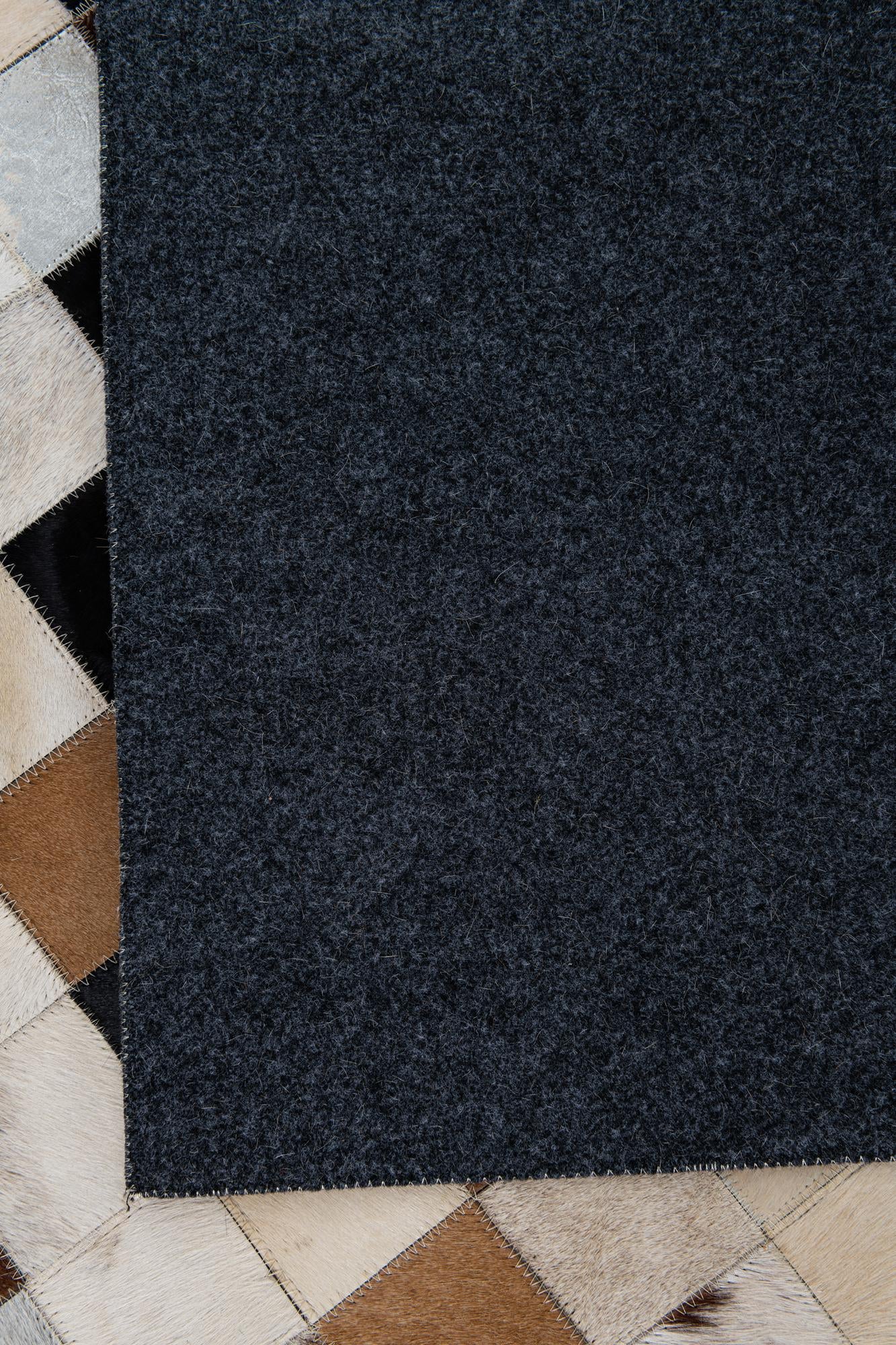8' 1 x 10' Cowhide Leather Rug