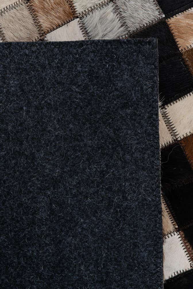 2' x 3' 1 Cowhide Leather Rug