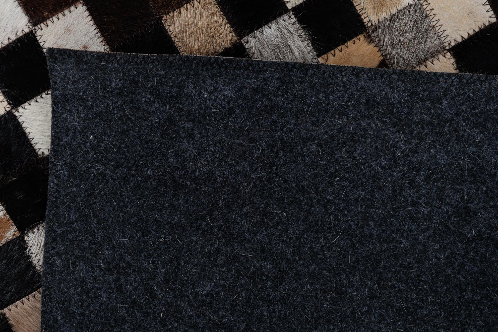 2' x 3' 1 Cowhide Leather Rug