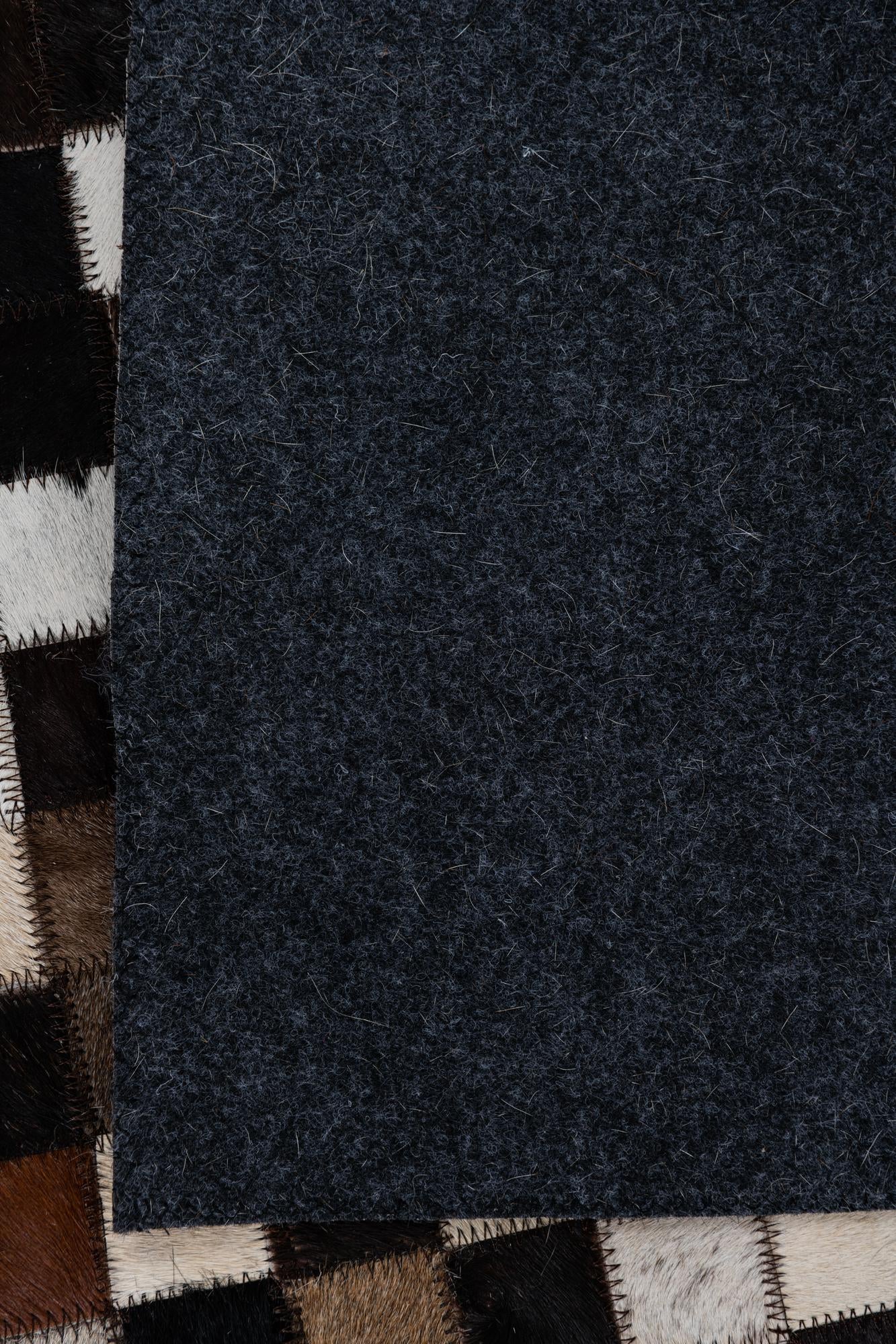 2' x 3' Cowhide Leather Rug