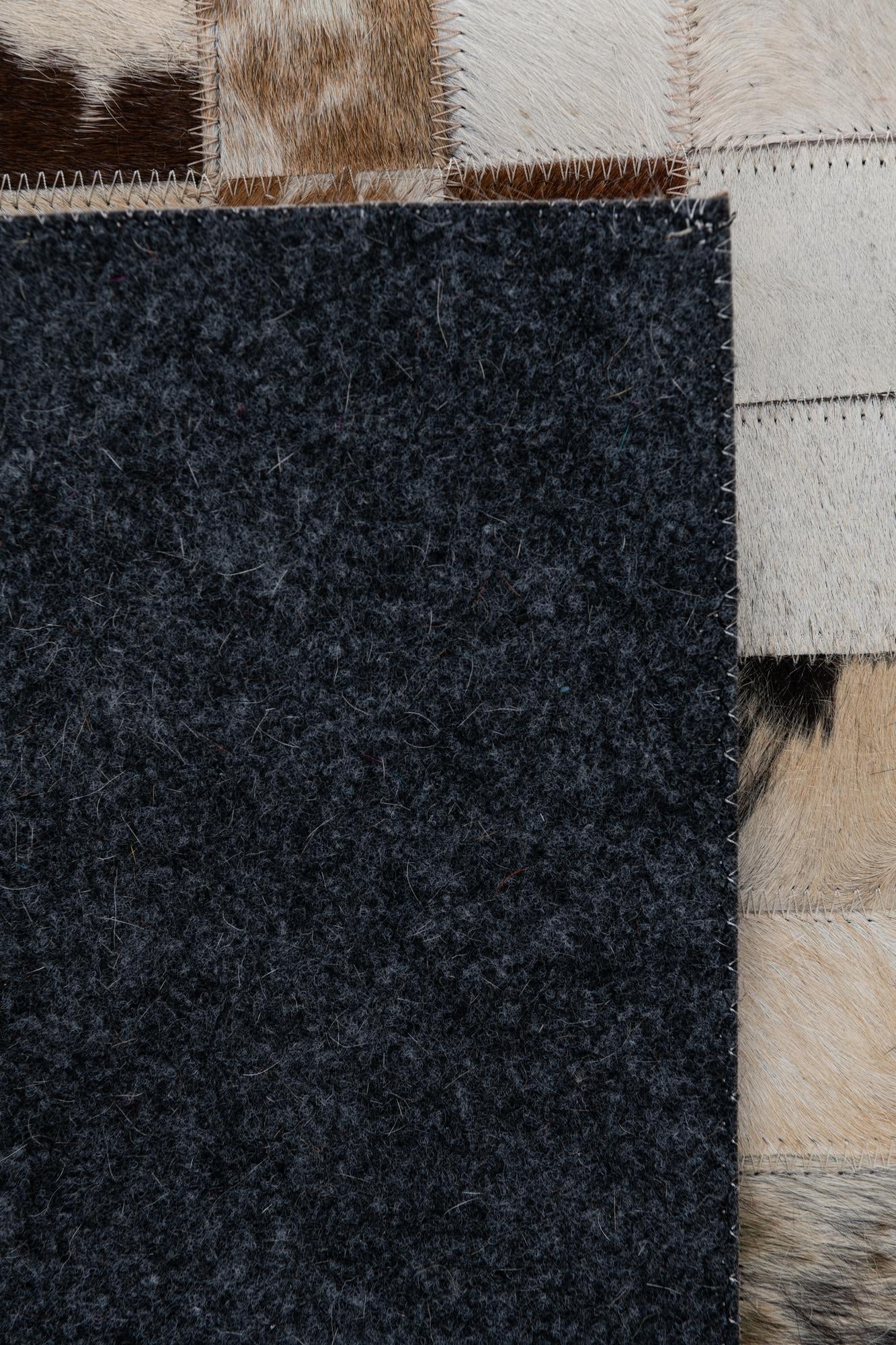 2' x 3' Cowhide Leather Rug