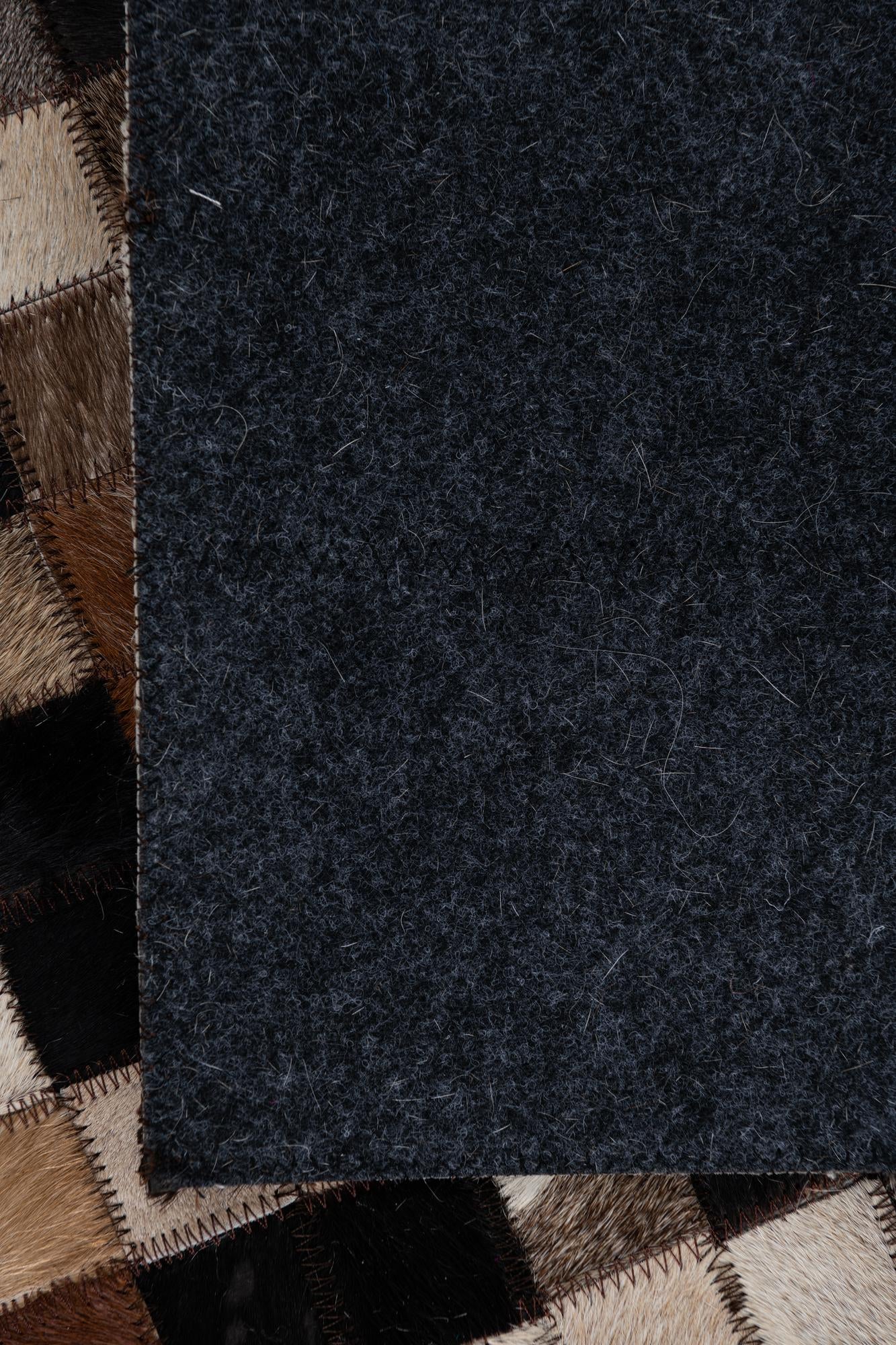 2' x 3' 1 Cowhide Leather Rug