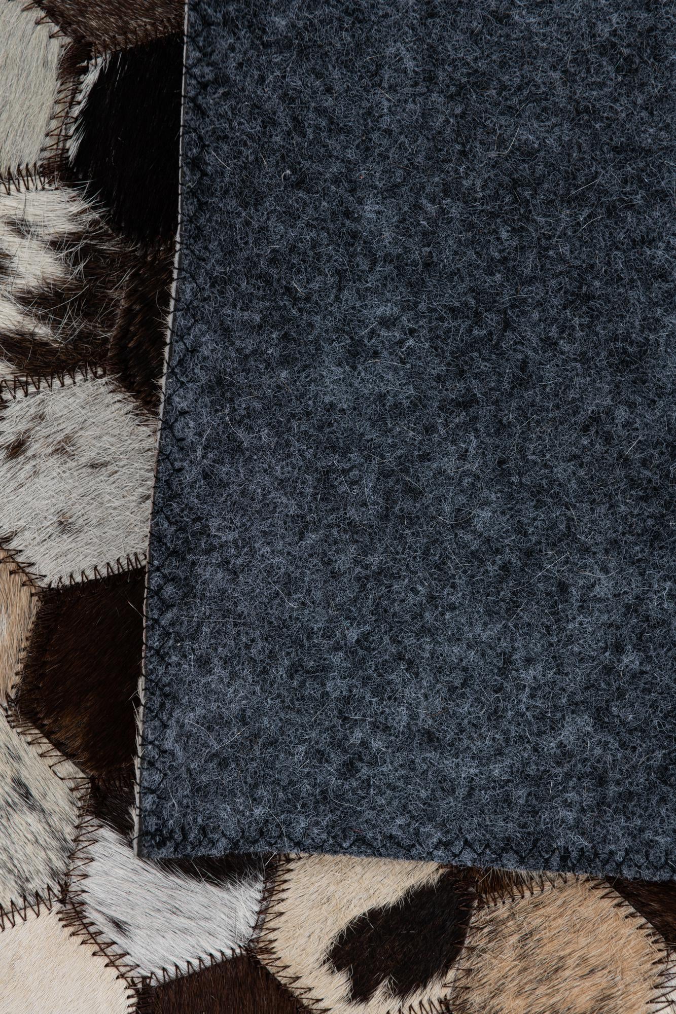 2' x 3' Cowhide Leather Rug