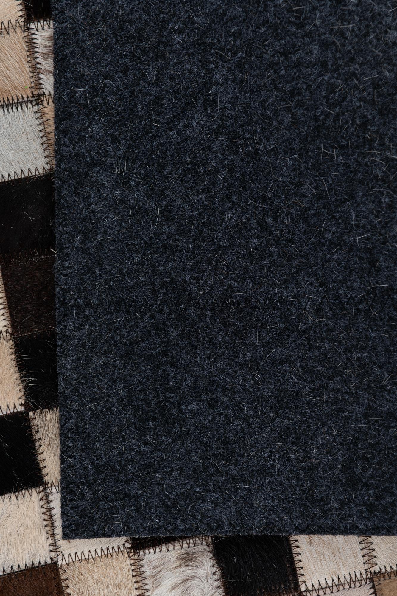 2' x 3' Cowhide Leather Rug