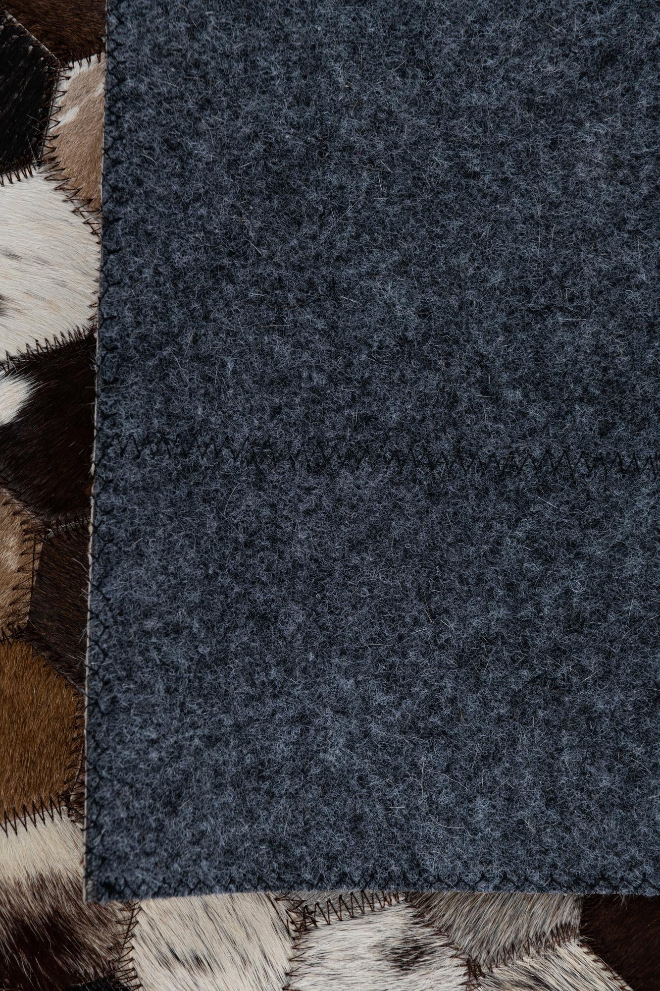 2' x 3' 1 Cowhide Leather Rug