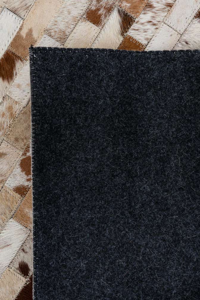 2' x 3' Cowhide Leather Rug