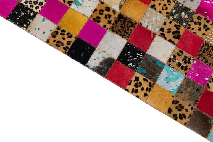 5' x 8' Cowhide Leather Rug