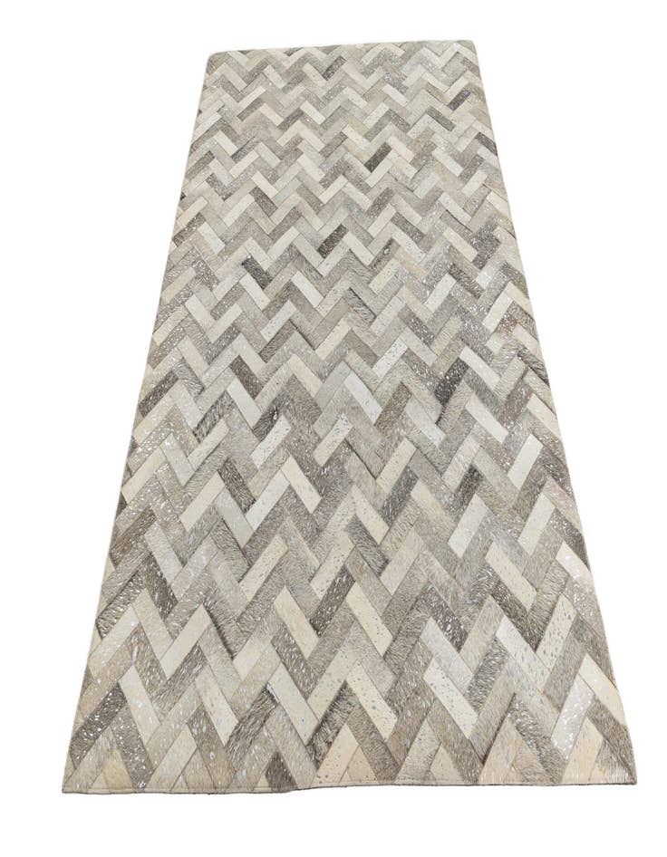 Detail image of 5' x 7' 10 Cowhide Leather Rug