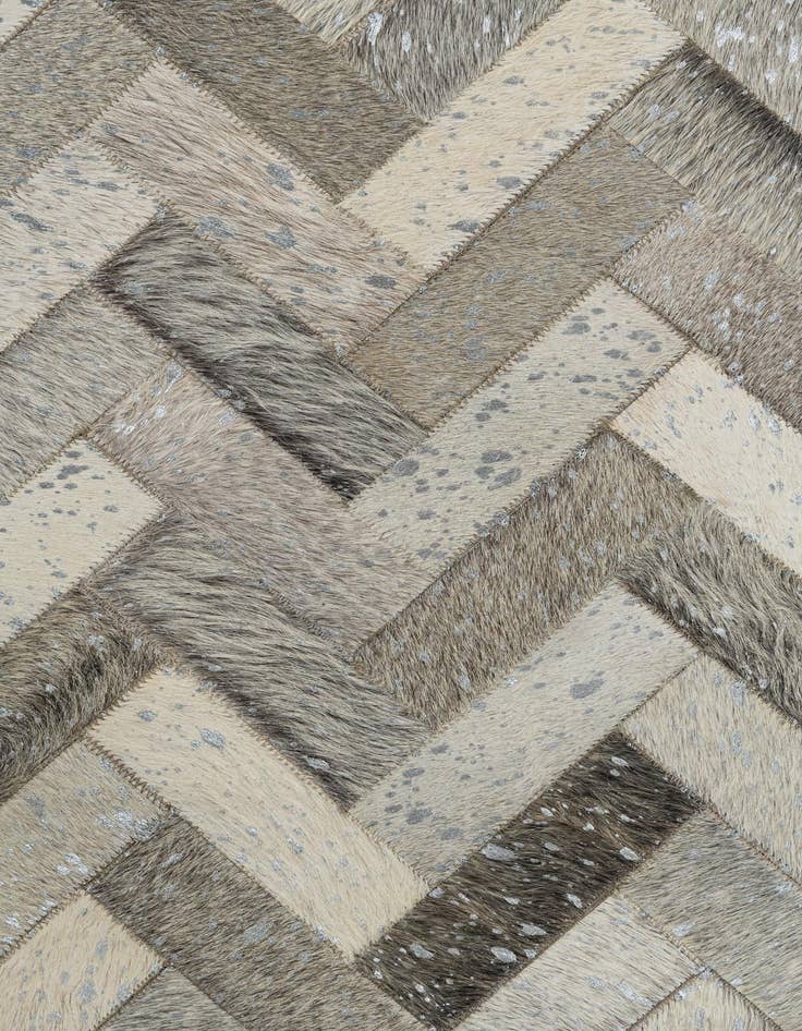 Detail image of 5' x 7' 10 Cowhide Leather Rug