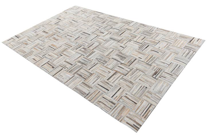 Detail image of 5' x 7' 10 Cowhide Leather Rug