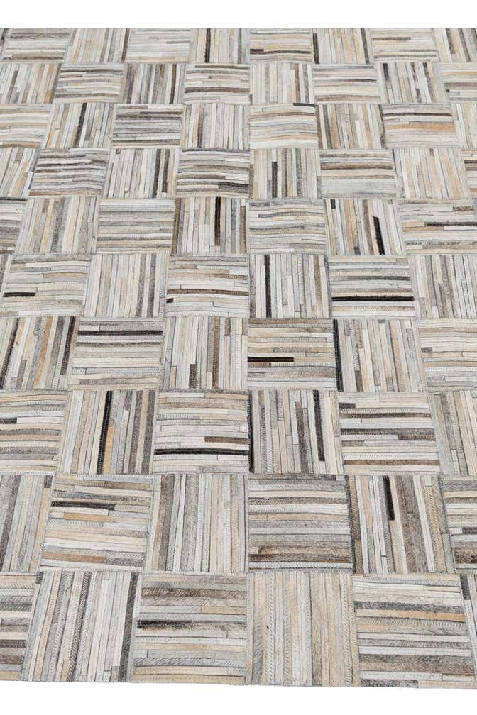 5' x 7' 10 Cowhide Leather Rug