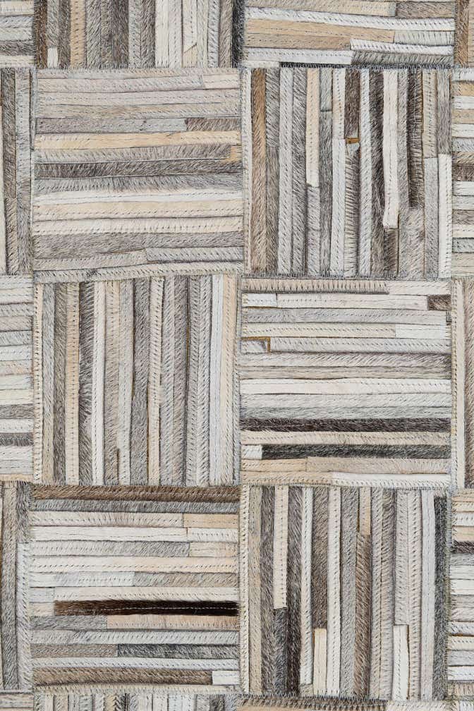 5' x 7' 10 Cowhide Leather Rug