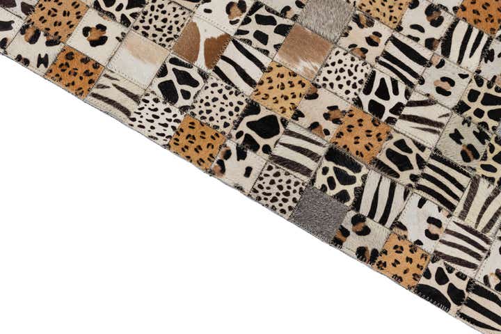 5' 1 x 8' Cowhide Leather Rug