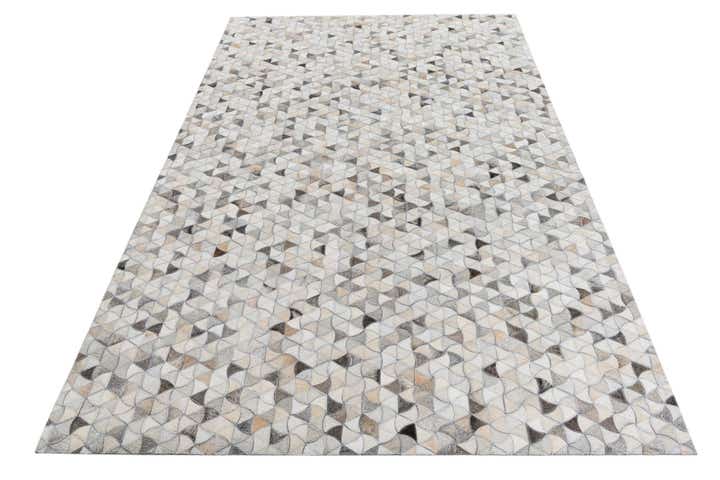 5' 1 x 8' Cowhide Leather Rug