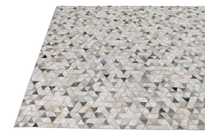 5' 1 x 8' Cowhide Leather Rug