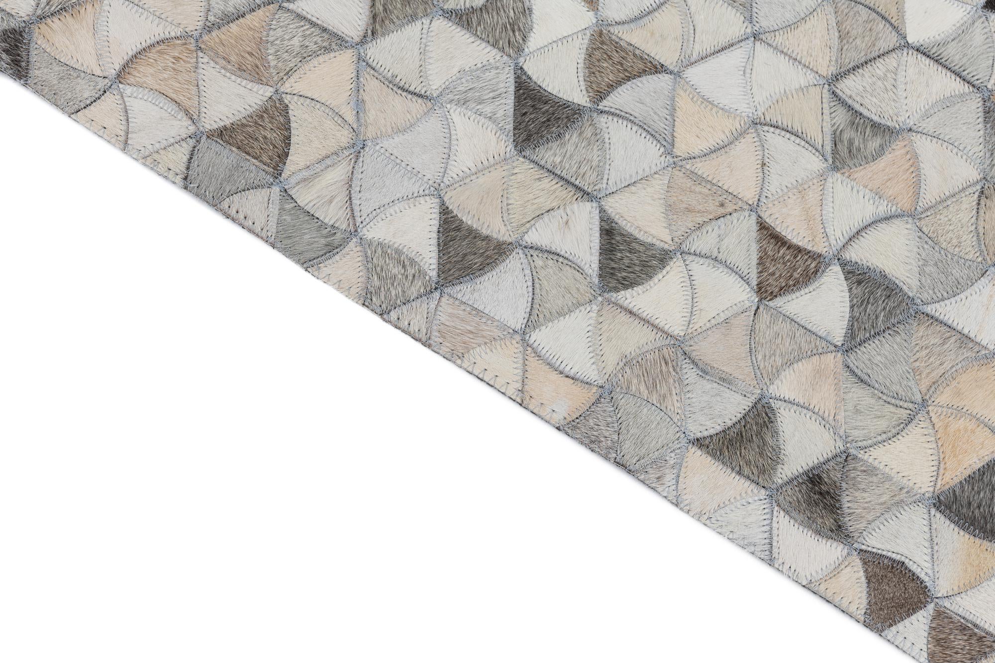 5' 1 x 8' Cowhide Leather Rug