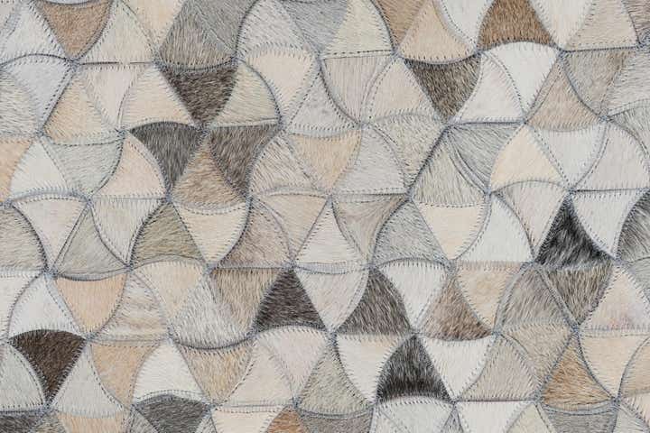 5' 1 x 8' Cowhide Leather Rug