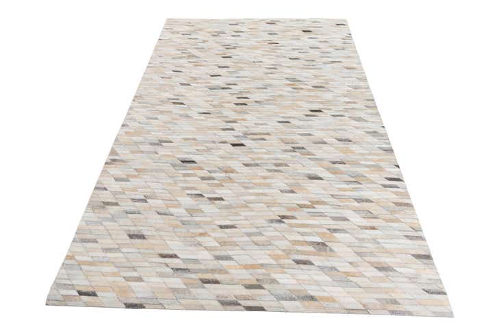 4' 10 x 7' 8 Cowhide Leather Rug